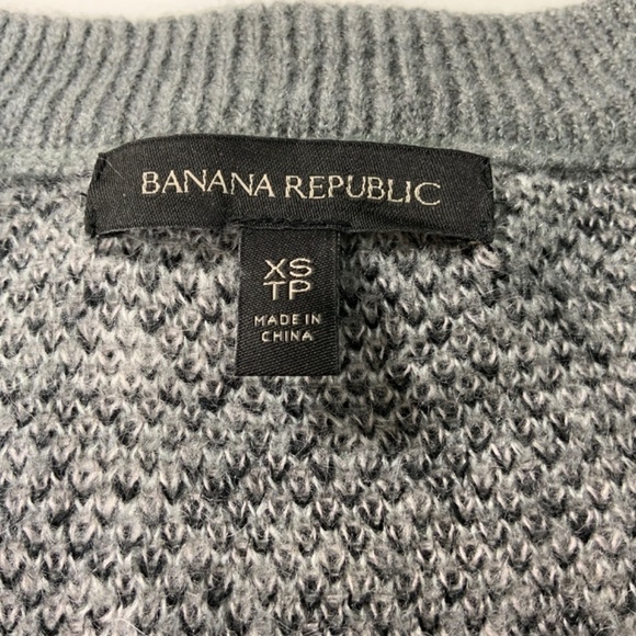 Banana REPUBLIC Wool Blend with Mohair Boxy Oversize Check Vee Neck Sweater XS - Picture 5 of 10